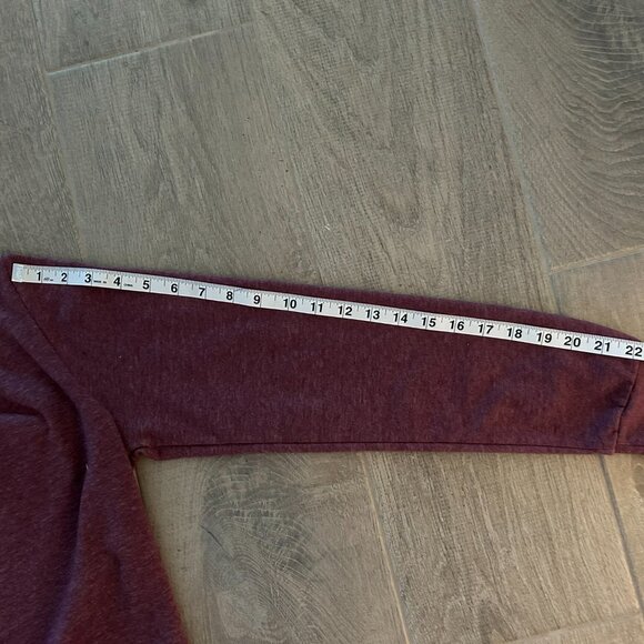 Women's Shirt Wine Size Medium Maroon NWOT - Picture 5 of 5